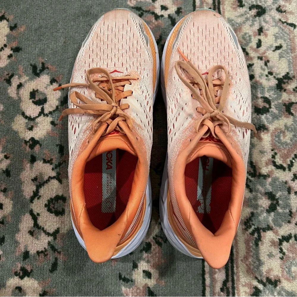 HOKA Clifton 8 Women's Orange Running Shoe Sneakers Z5752 Size 9B - Picture 3 of 11